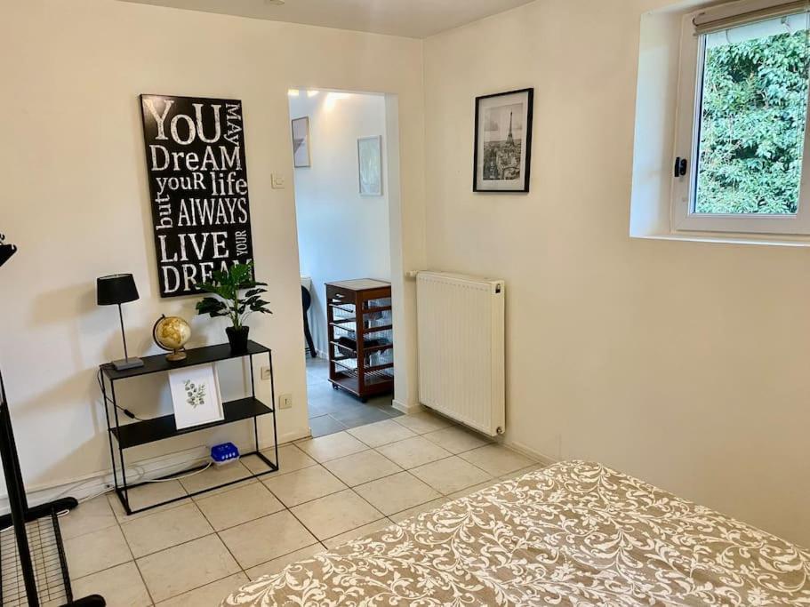 Charmant Studio A Coutevroult Ngoại thất bức ảnh